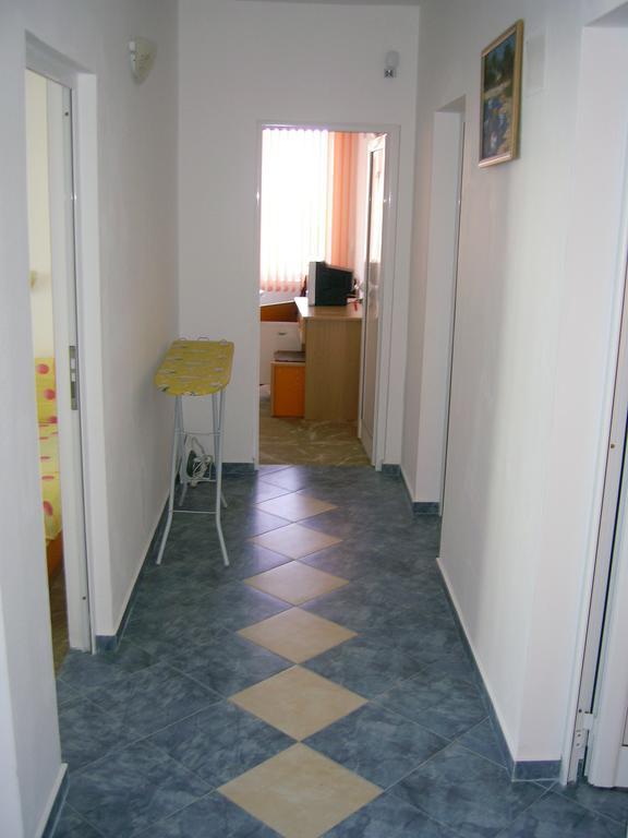 Sianie Guest House Ravda Buitenkant foto